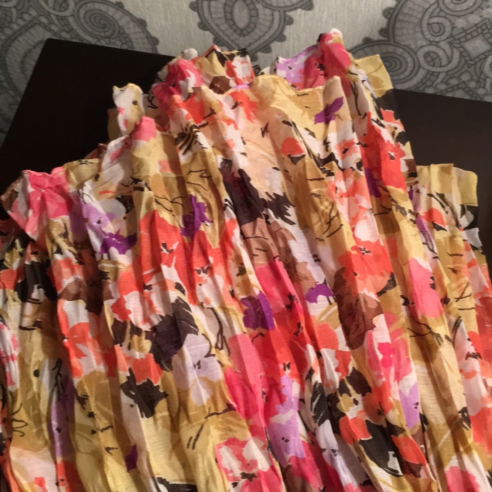 Floral print scarf
